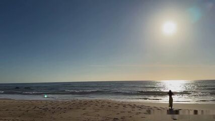 Beach POV Facial